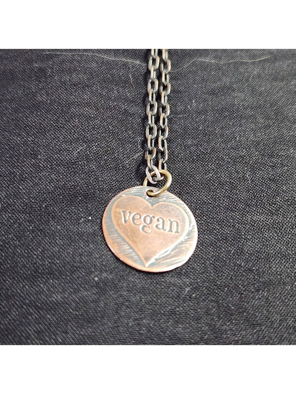 Vegan round pendant necklace